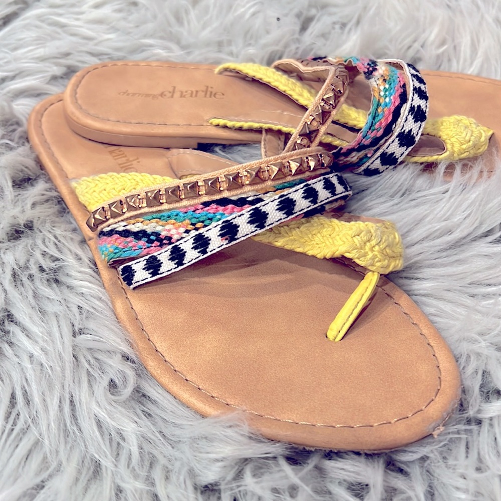 UNIQUE AF Funky Designs Sandals / Flip Flops Size 5 *Offers Welcome